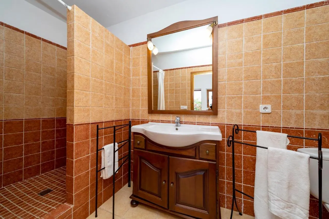 Villa In Ibiza Town, Sleeps 11 - Can Monte Sant Josep de sa Talaia