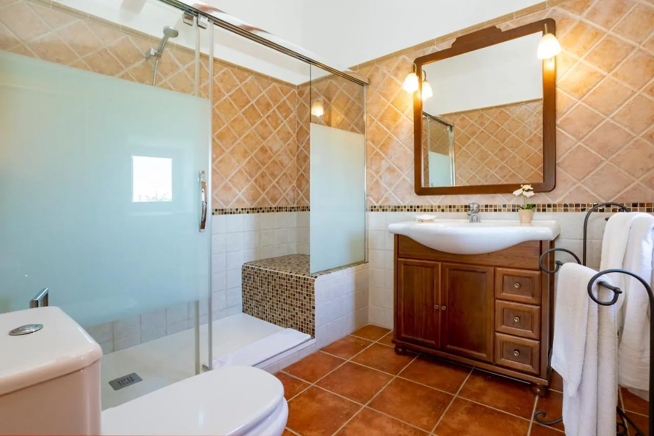 Villa In Ibiza Town, Sleeps 11 - Can Monte Sant Josep de sa Talaia 0*,